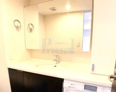 洗面設備　使いやすい独立洗面台☆