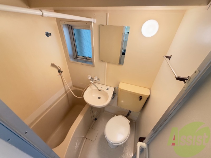 バス・シャワールーム