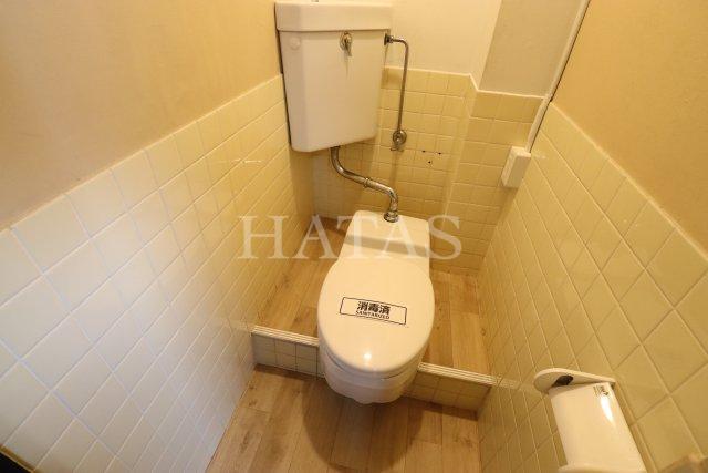 トイレ　同物件別部屋です。