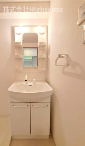 洗面設備　使いやすい洗面所です