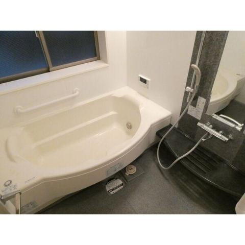 バス・シャワールーム　バス