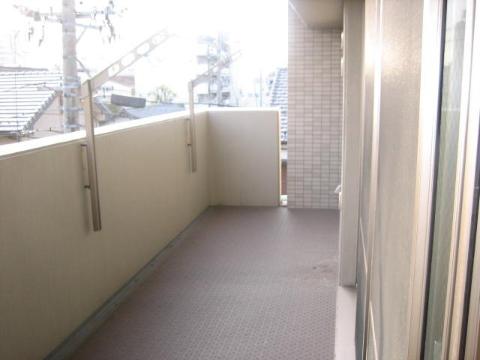 バルコニー　ベランダ