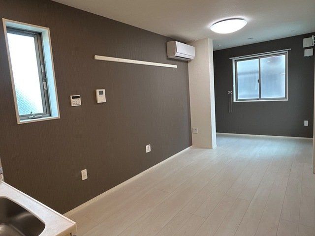 居室・リビング　物件画像