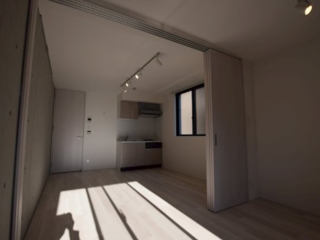 居室・リビング　☆明るい居室☆