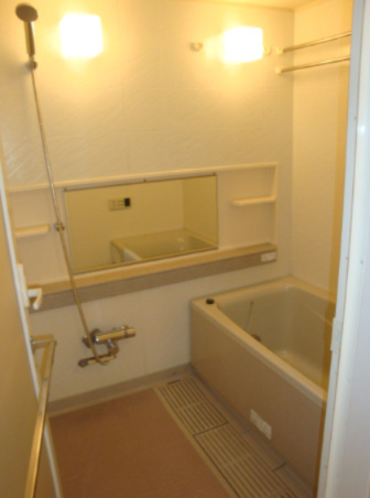 バス・シャワールーム　※別部屋参考写真