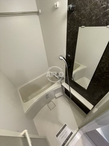 バス・シャワールーム　エスリード京橋グランテラス　浴室