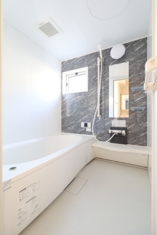 バス・シャワールーム　図面と現状に相違がある場合には現状を優先