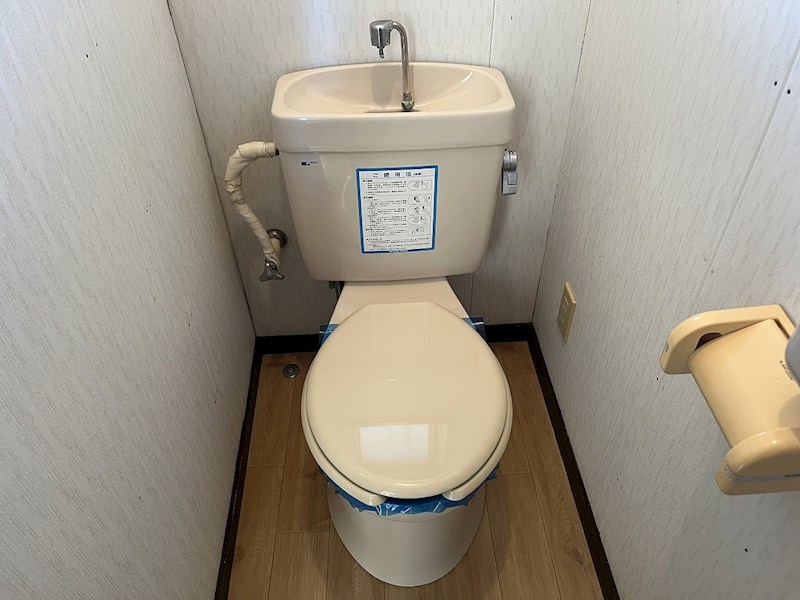 トイレ　イメージ