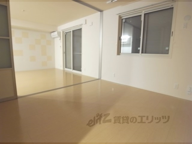 居室・リビング　洋室