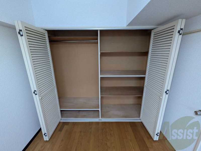 収納　収納もバッチリあるのでお部屋が片付きますよ！