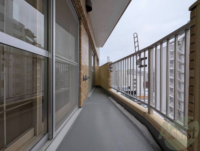 バルコニー　バルコニーです。洗濯物を干したり一息ついたりできますね！