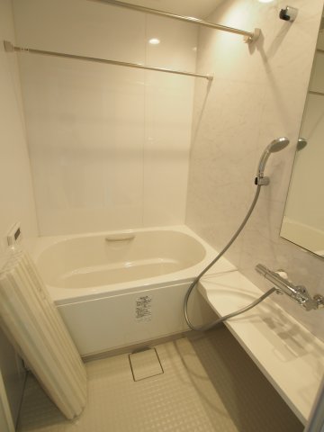 バス・シャワールーム　別部屋参考写真