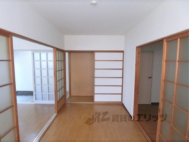 居室・リビング　洋室