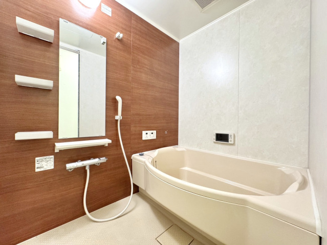 バス・シャワールーム