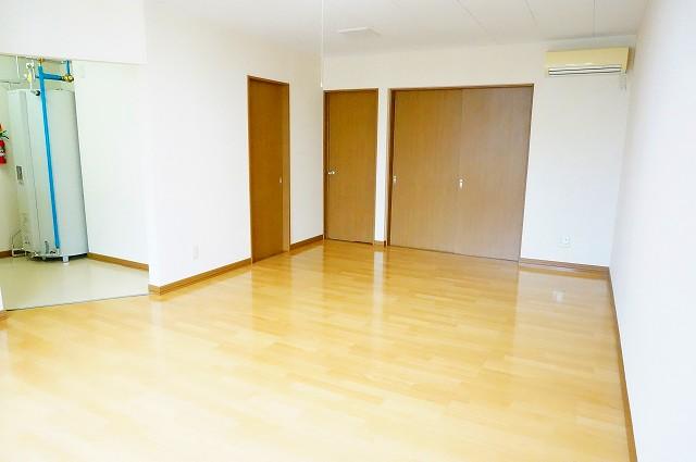 居室・リビング　リビング２