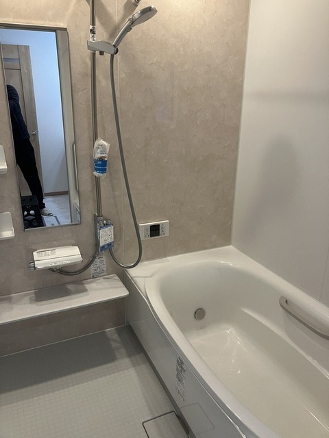 バス・シャワールーム