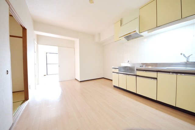 居室・リビング　～是非一度ご内見ください～別号室参考写真