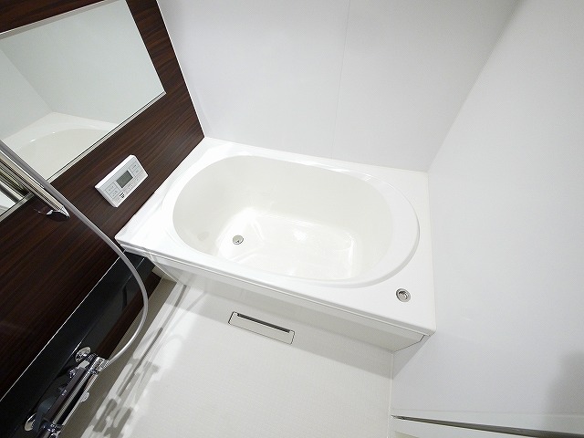 バス・シャワールーム　お風呂で日々の疲れを落としましょう