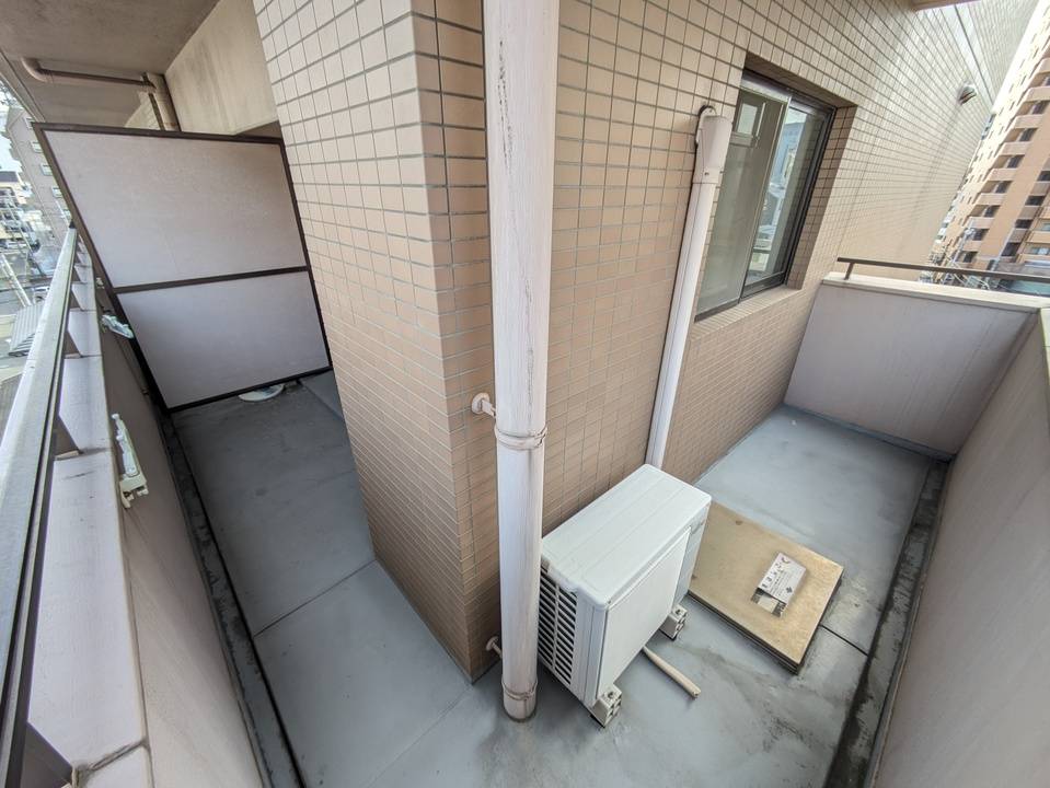 バルコニー　バルコニー