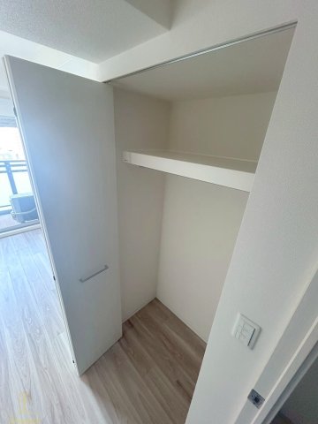 収納　プレサンス梅田東グラッド