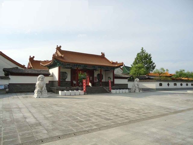 その他　中国庭園 燕趙園（その他）まで400m