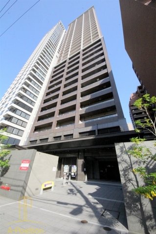 建物外観　リバーサイドタワー中之島