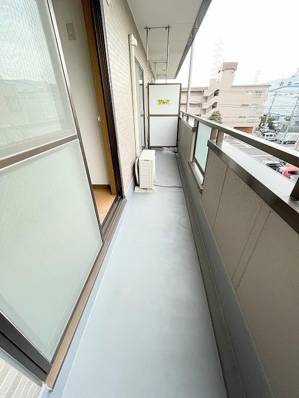 バルコニー　バルコニー