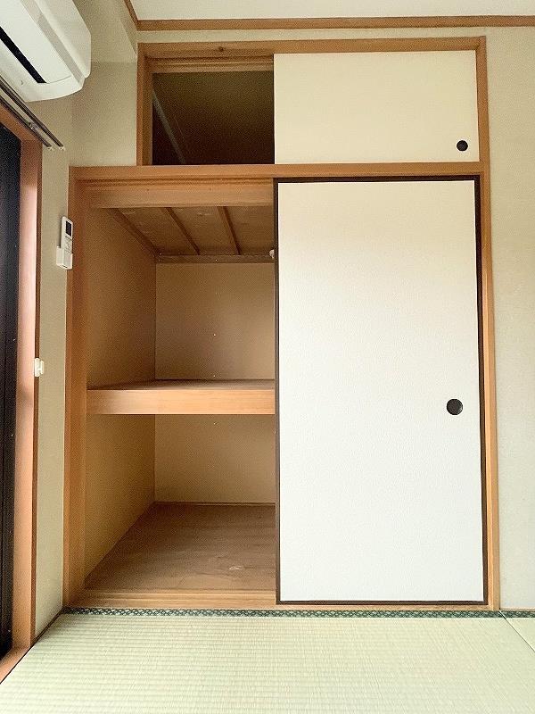 収納　シューズボックス