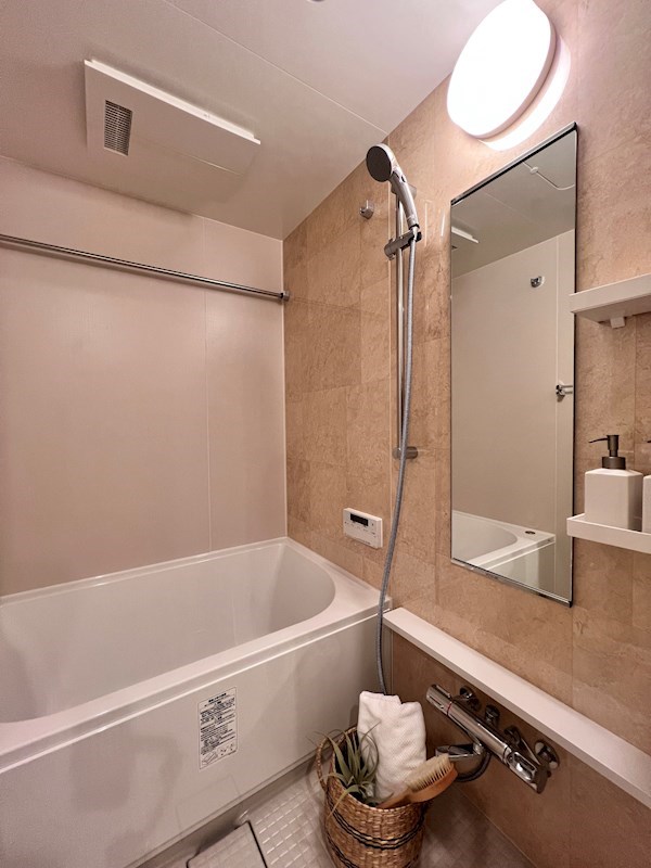 バス・シャワールーム