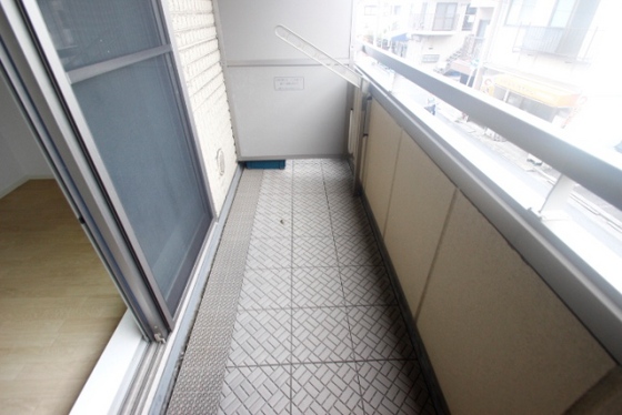 バルコニー　※別号室のお写真です　内装が異なる場合が御座います