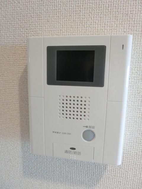 セキュリティ　ＴＶドアホンで来客確認できます