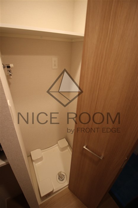 その他設備　スプランディッド本町グラン　室内洗濯機置き場