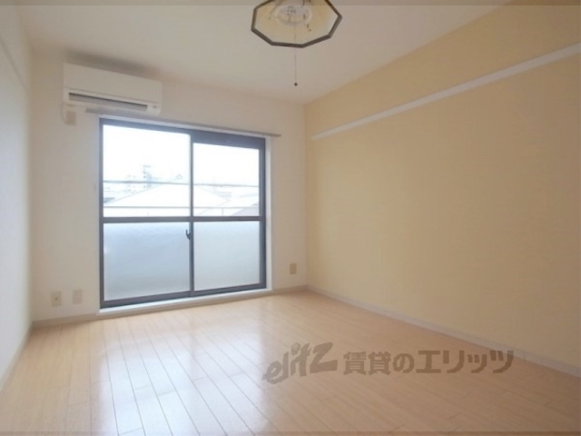 居室・リビング　洋室