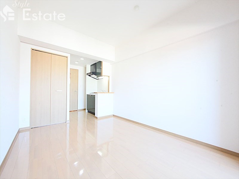 居室・リビング　内装