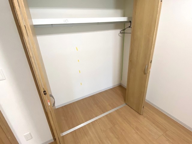 収納　★洋室・収納クローゼットタイプを設置★