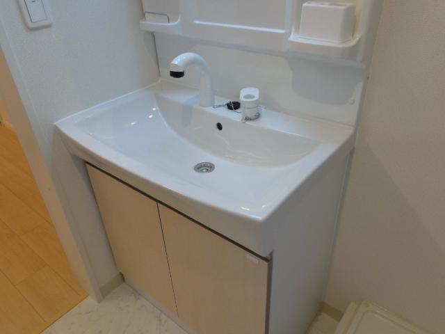 洗面設備　洗髪洗面化粧台