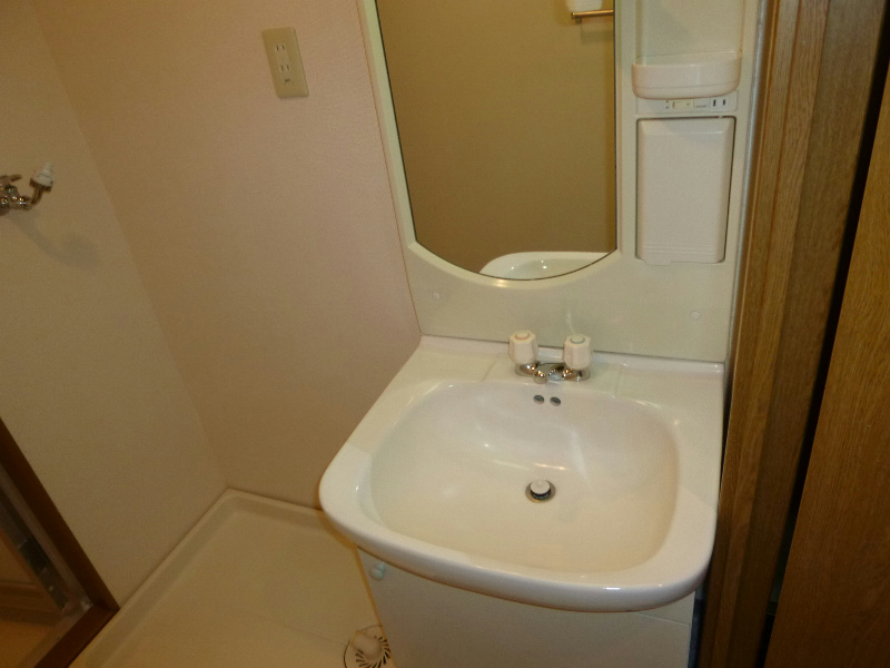 洗面設備　写真は類似