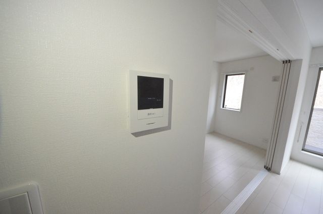 セキュリティ　カメラ付きインタフォン