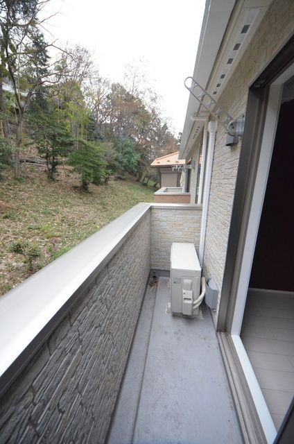 バルコニー　バルコニ