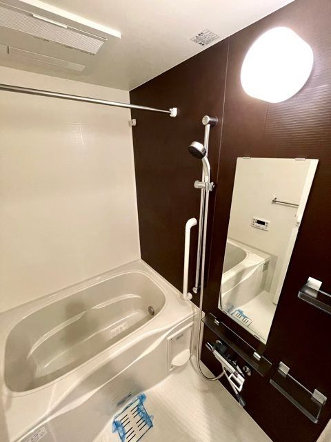 バス・シャワールーム　バス