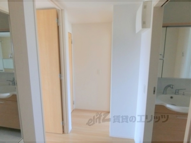 その他部屋・スペース　廊下