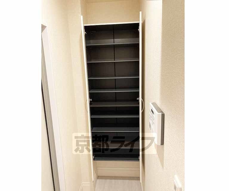 収納　シューズボックス・