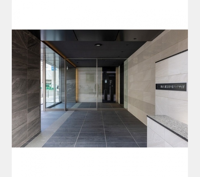 エントランス　エントランス