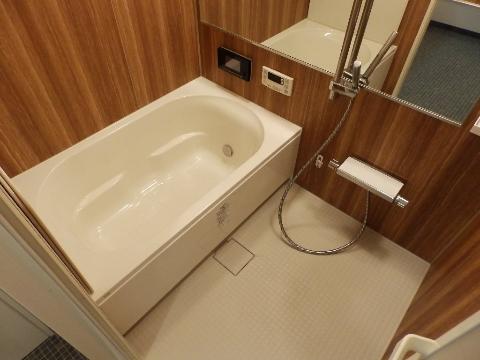 バス・シャワールーム　バス