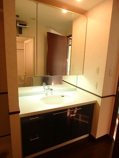 洗面設備　独立洗面台