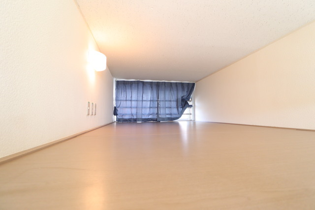 その他部屋・スペース　広々ロフト付