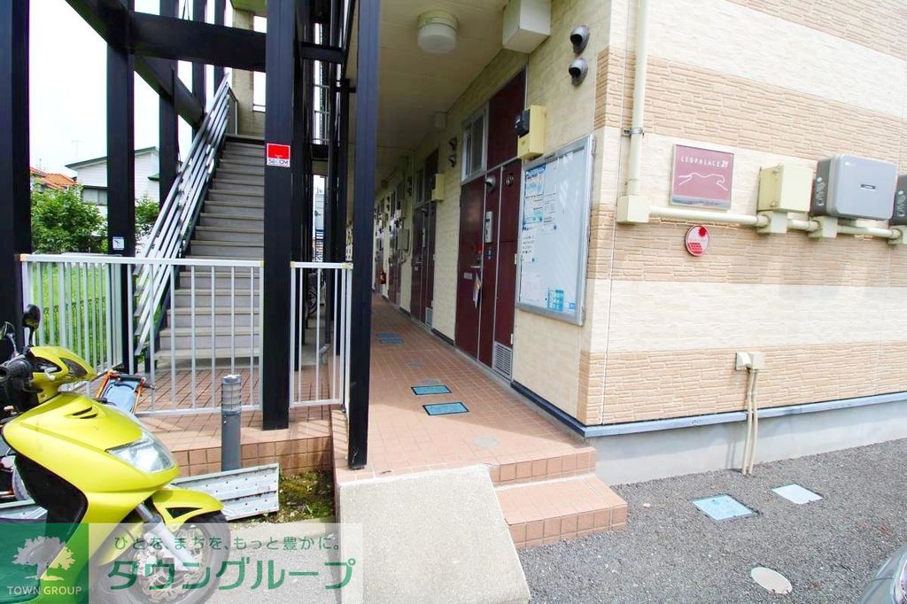 エントランス　エントランス