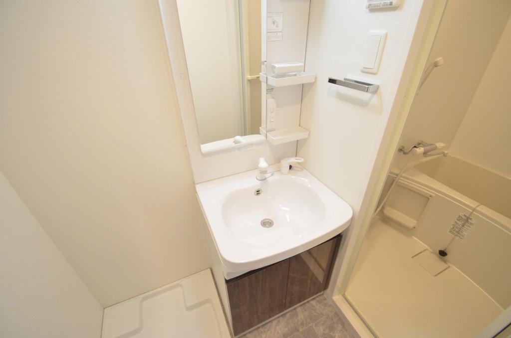 洗面設備　洗髪洗面化粧台