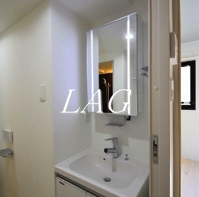 洗面設備　洗面台です。