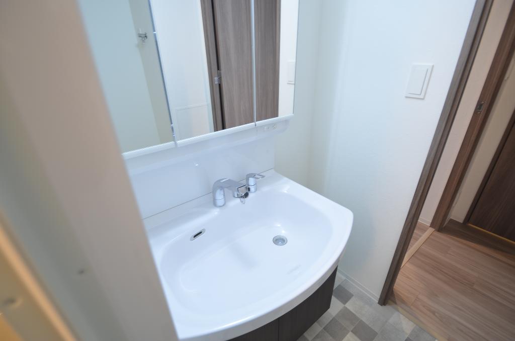 洗面設備　洗髪洗面化粧台